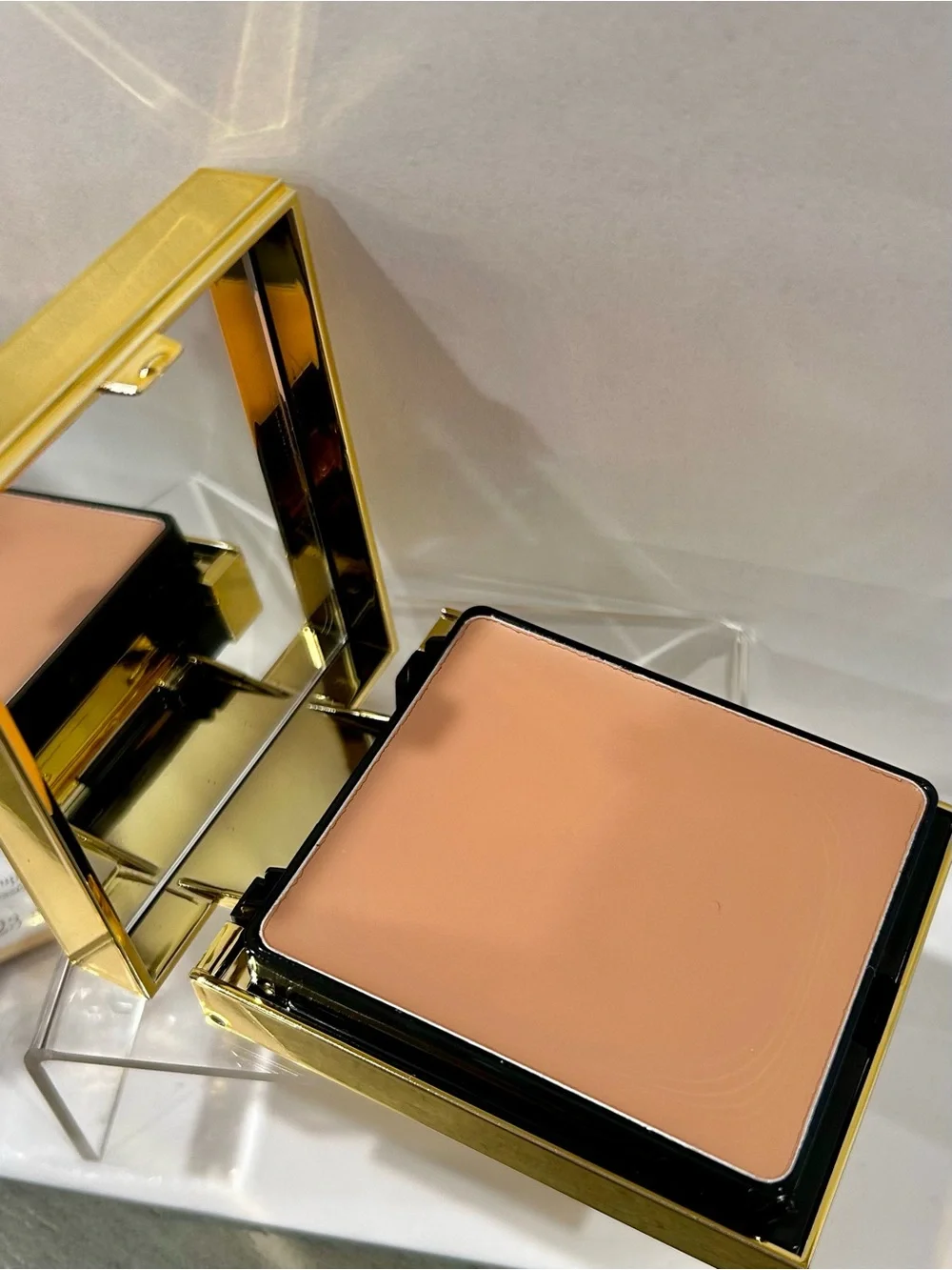 Elizabeth Arden elizabeth arden